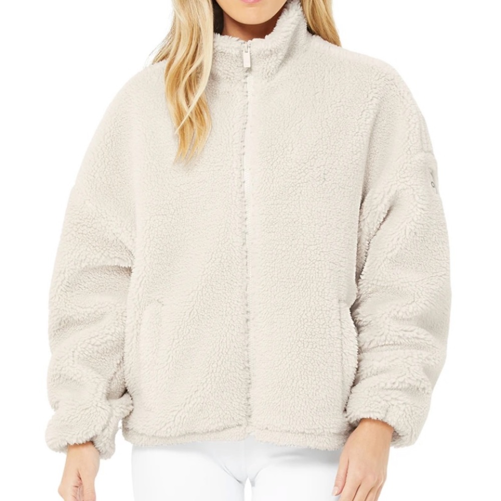 Flurry Sherpa Alo yoga jacket